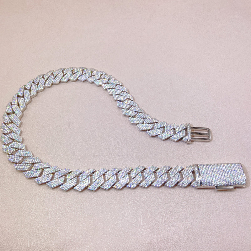 10k White Gold VVS Diamonds 18mm Prong Cuban Chain