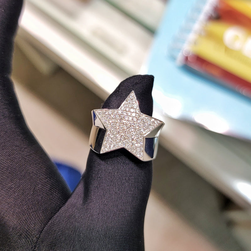 10k White Gold VVS Diamonds Star Ring