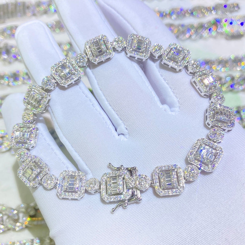 10k White Gold VS Diamonds Square & Round Baguette Cluster Bracelet