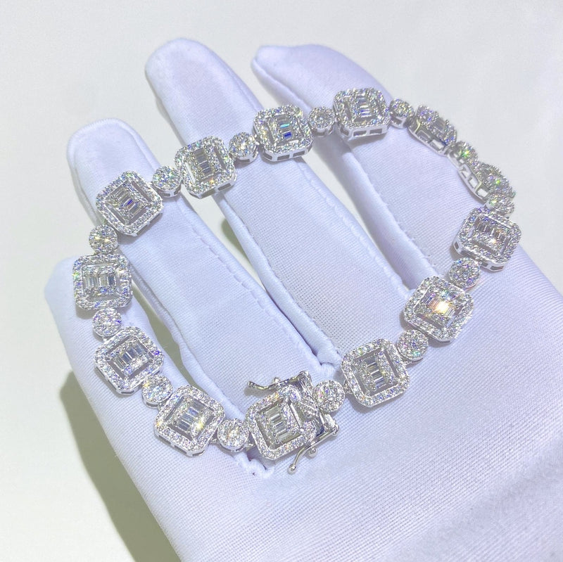 10k White Gold VS Diamonds Square & Round Baguette Cluster Bracelet